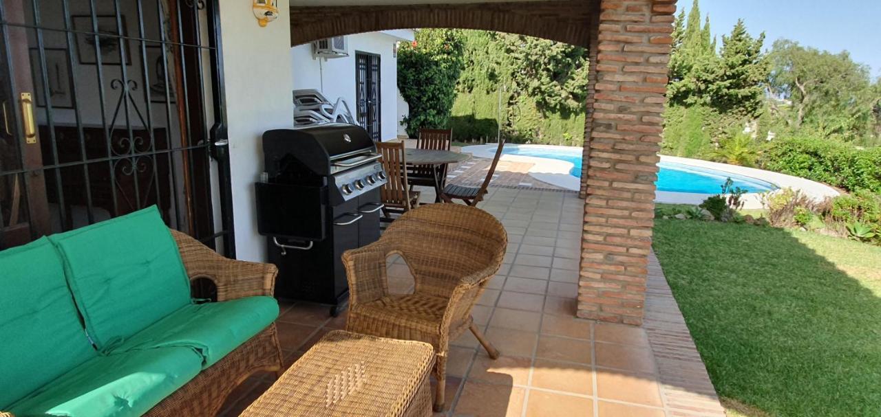 Sea View Villa With Pool, Near Beach In Calahonda, Marbella Area Mijas Exterior photo